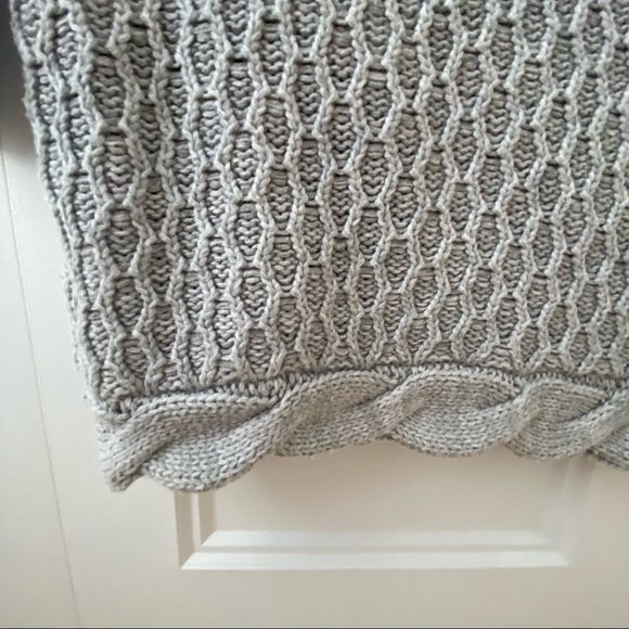 Cynthia Rowley 24m knitted grey & pink jacket vest - Picture 6 of 8